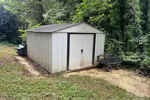 404 Patton St, Morganton, NC 28655 - Photo 38