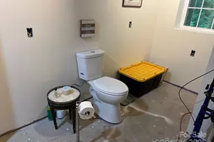 404 Patton St, Morganton, NC 28655 - Photo 32