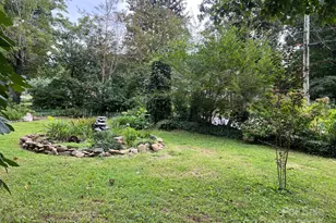 404 Patton St, Morganton, NC 28655 - Photo 8