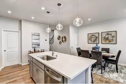 11012 Engelmann Lane, Charlotte, NC 28269 - Photo 6