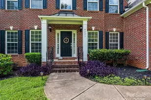 5221 Blackjack Ln, Mint Hill, NC 28227 - Photo 2