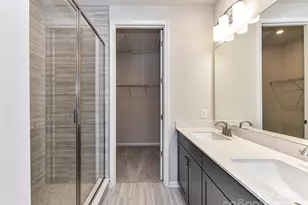 3041 Hutton Gdns Ln, Charlotte, NC 28269 - Photo 16