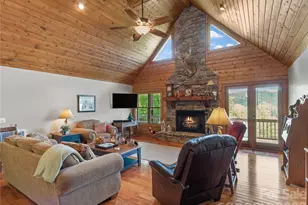370 Appaloosa Trail, Burnsville, NC 28714 - Photo 6