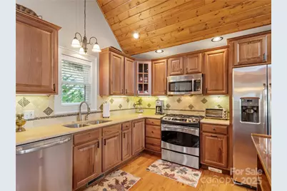 370 Appaloosa Trail, Burnsville, NC 28714 - Photo 8