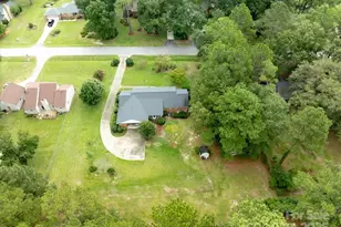 332 Ridge Rd, Cheraw, SC 29520 - Photo 44