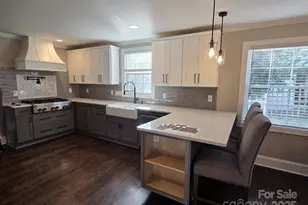 823 Sedgefield Rd, Charlotte, NC 28209 - Photo 12