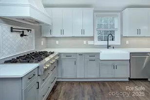 823 Sedgefield Rd, Charlotte, NC 28209 - Photo 14