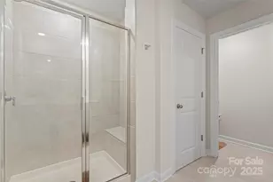 3008 Summit Oaks Rd, Charlotte, NC 28269 - Photo 16