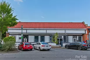 125 S Main St, Hendersonville, NC 28792 - Photo 1