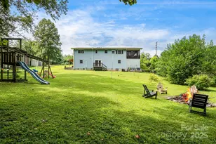 4155 Turnpike Rd, Horse Shoe, NC 28742 - Photo 40