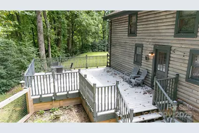2038 Toms Creek Road, Marion, NC 28752 - Photo 8
