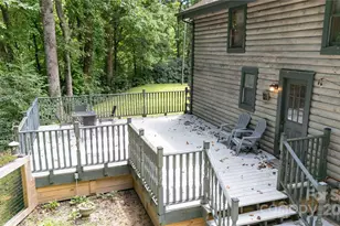 2038 Toms Creek Rd, Marion, NC 28752 - Photo 8