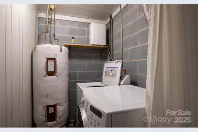 2038 Toms Creek Road, Marion, NC 28752 - Photo 32