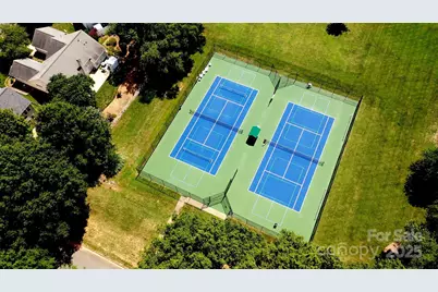 18647 Vineyard Point Lane, Cornelius, NC 28031 - Photo 36