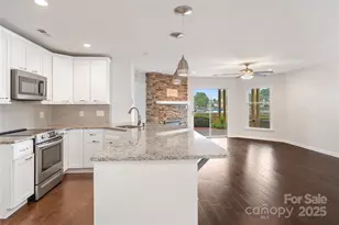 18647 Vineyard Point Ln, Cornelius, NC 28031 - Photo 24