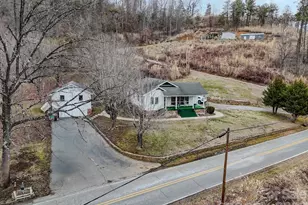 2301 Silver Ml Rd, Marshall, NC 28753 - Photo 32