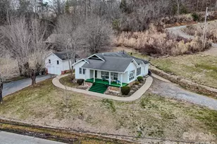 2301 Silver Ml Rd, Marshall, NC 28753 - Photo 4