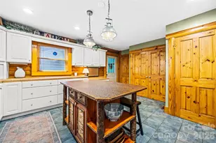 82 Running Ridge Rd, Asheville, NC 28804 - Photo 14