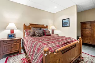 82 Running Ridge Rd, Asheville, NC 28804 - Photo 28