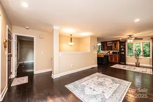 6164 N Knoll Pl, Hickory, NC 28601 - Photo 6