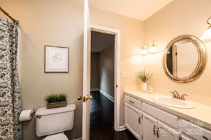 6164 N Knoll Pl, Hickory, NC 28601 - Photo 14