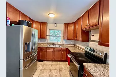 6708 Lynmont Drive, Charlotte, NC 28212 - Photo 10