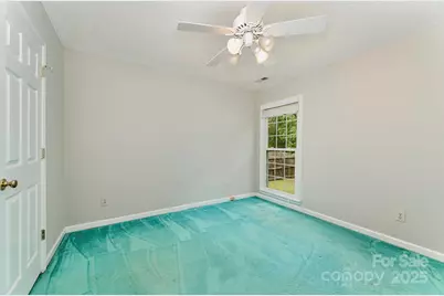 4306 Wynborough Lane, Charlotte, NC 28269 - Photo 14