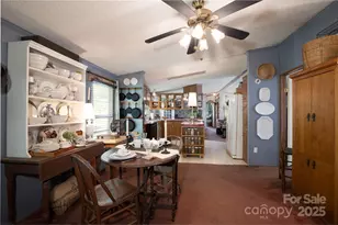 614 Upper Doe Bag Rd, Green Mountain, NC 28740 - Photo 34