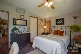 614 Upper Doe Bag Rd, Green Mountain, NC 28740 - Photo 40