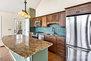 60 Wildflower Ln, Old Fort, NC 28762 - Photo 12