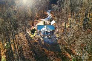 60 Wildflower Ln, Old Fort, NC 28762 - Photo 32