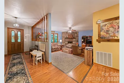 400 Sunset Heights, Canton, NC 28716 - Photo 10