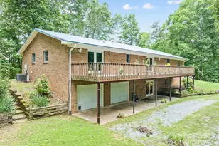 400 Sunset Heights, Canton, NC 28716 - Photo 4
