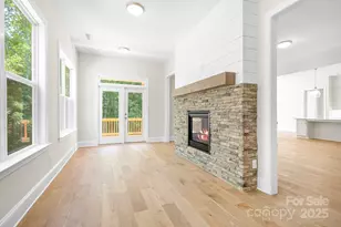 106 Windbluff Ct, Statesville, NC 28677 - Photo 14