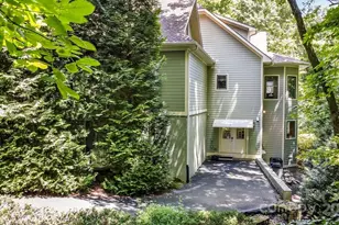 301 Gateway Dr, Hendersonville, NC 28739 - Photo 40