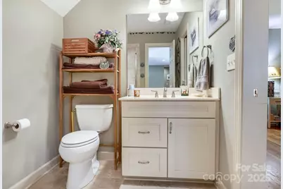 301 Gateway Drive, Hendersonville, NC 28739 - Photo 26