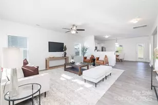 188 Parkmont Dr, Troutman, NC 28166 - Photo 10