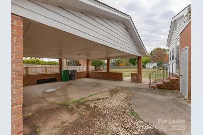 1432 Bevis Drive, Charlotte, NC 28209 - Photo 36