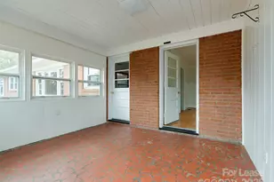 1432 Bevis Dr, Charlotte, NC 28209 - Photo 34