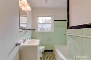 1432 Bevis Dr, Charlotte, NC 28209 - Photo 26