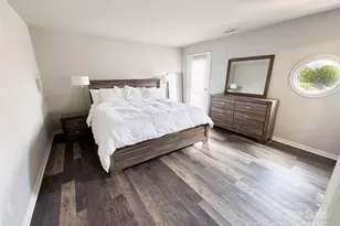 9211 Ravenwing Dr, Charlotte, NC 28262 - Photo 4