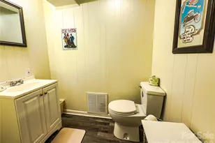 222 W Lake Dr N, Lake Lure, NC 28746 - Photo 28