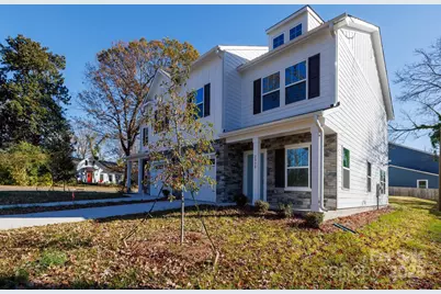 2032 Mandarin Boulevard, Charlotte, NC 28205 - Photo 2