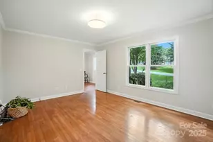 147 Old Squaw Rd, Mooresville, NC 28117 - Photo 12