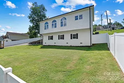 209 Catawba Avenue, Hickory, NC 28601 - Photo 8