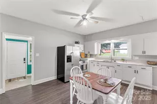 206 McConnell St, Clover, SC 29710 - Photo 8