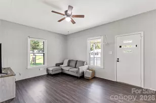 206 McConnell St, Clover, SC 29710 - Photo 6