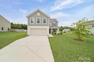 303 Amberly Cir, Pageland, SC 29728 - Photo 2