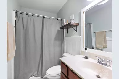 61 Village Street, Clyde, NC 28721 - Photo 18