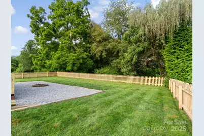 61 Village Street, Clyde, NC 28721 - Photo 26